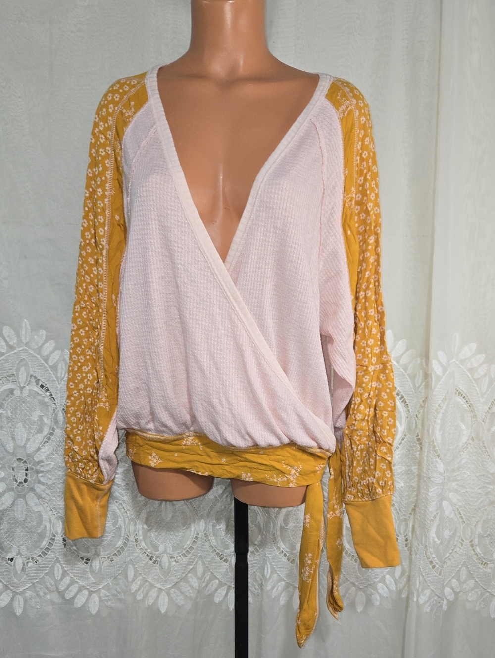 Free People Long Sleeve Shirt/Top Sz Medium